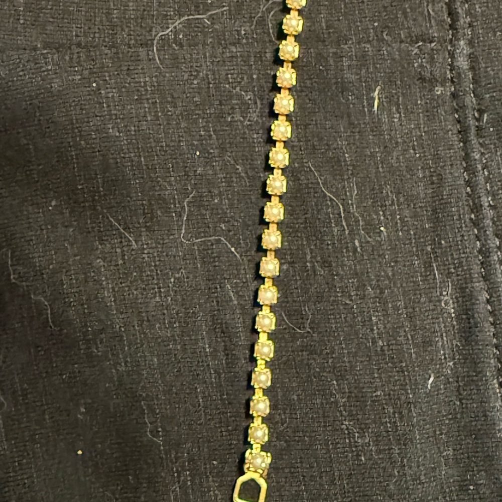 Gold-Tone pearl Bracelet